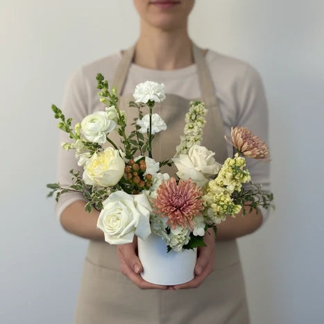 Elegant Ceramic Vase with Silk & Preserved Blooms - Neutral Tonal Arrangement
